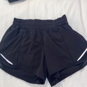 Lululemon Hotty Hot Shorts